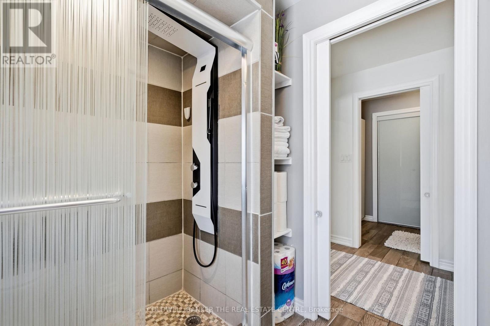 1127 Shore Acres Drive, Innisfil, Ontario  L0L 1R0 - Photo 22 - N12838316