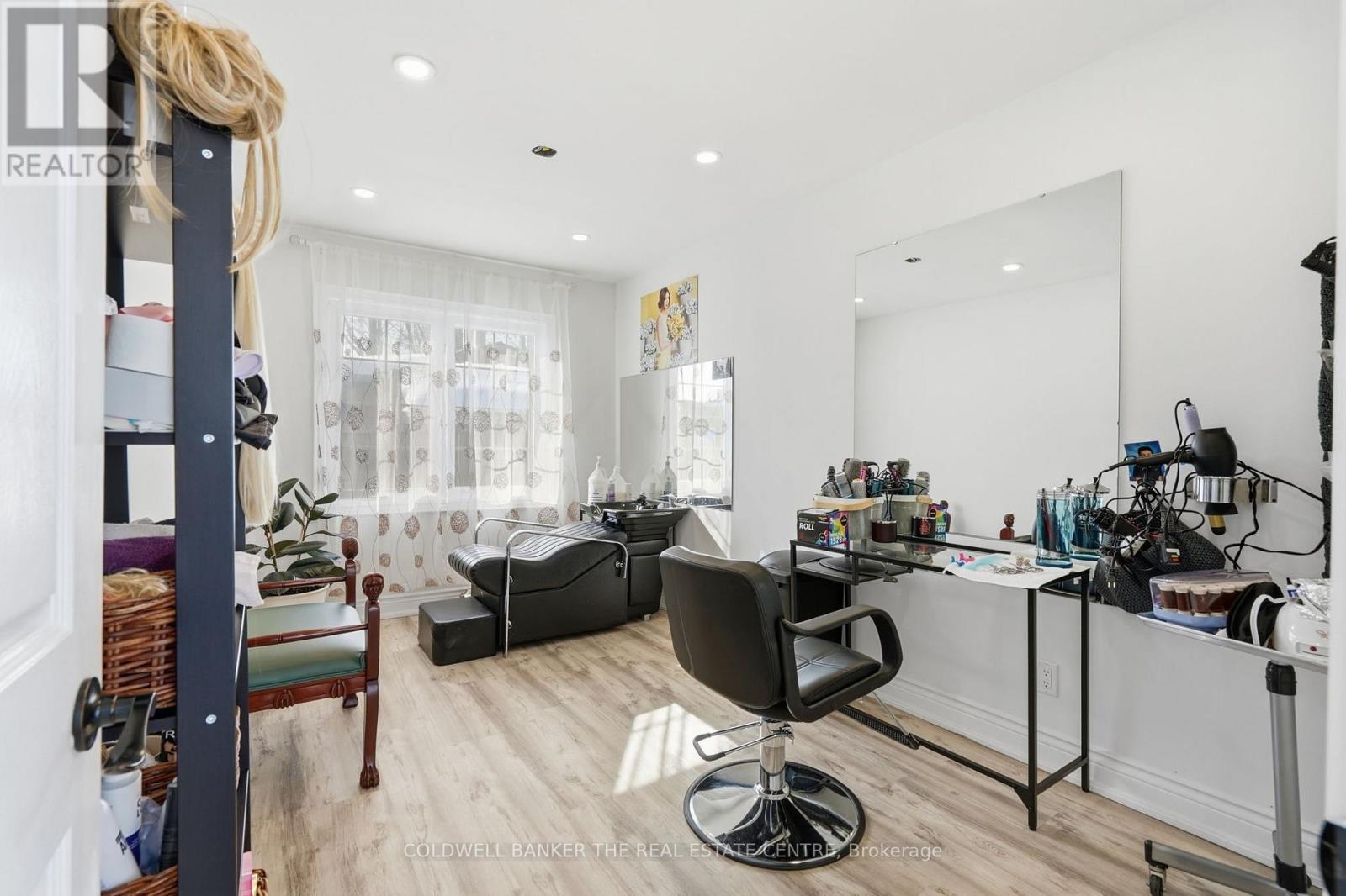 1127 Shore Acres Drive, Innisfil, Ontario  L0L 1R0 - Photo 28 - N12838316