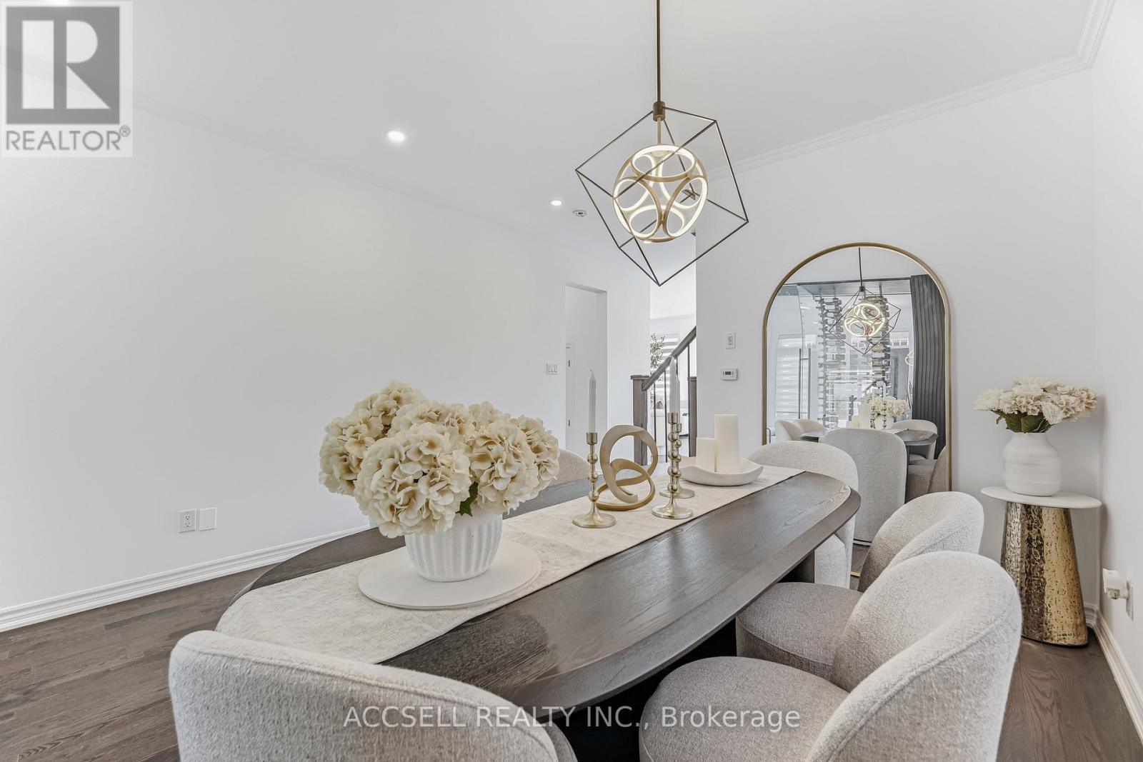 154 Strachan Trail, New Tecumseth, Ontario  L0G 1A0 - Photo 10 - N12838354