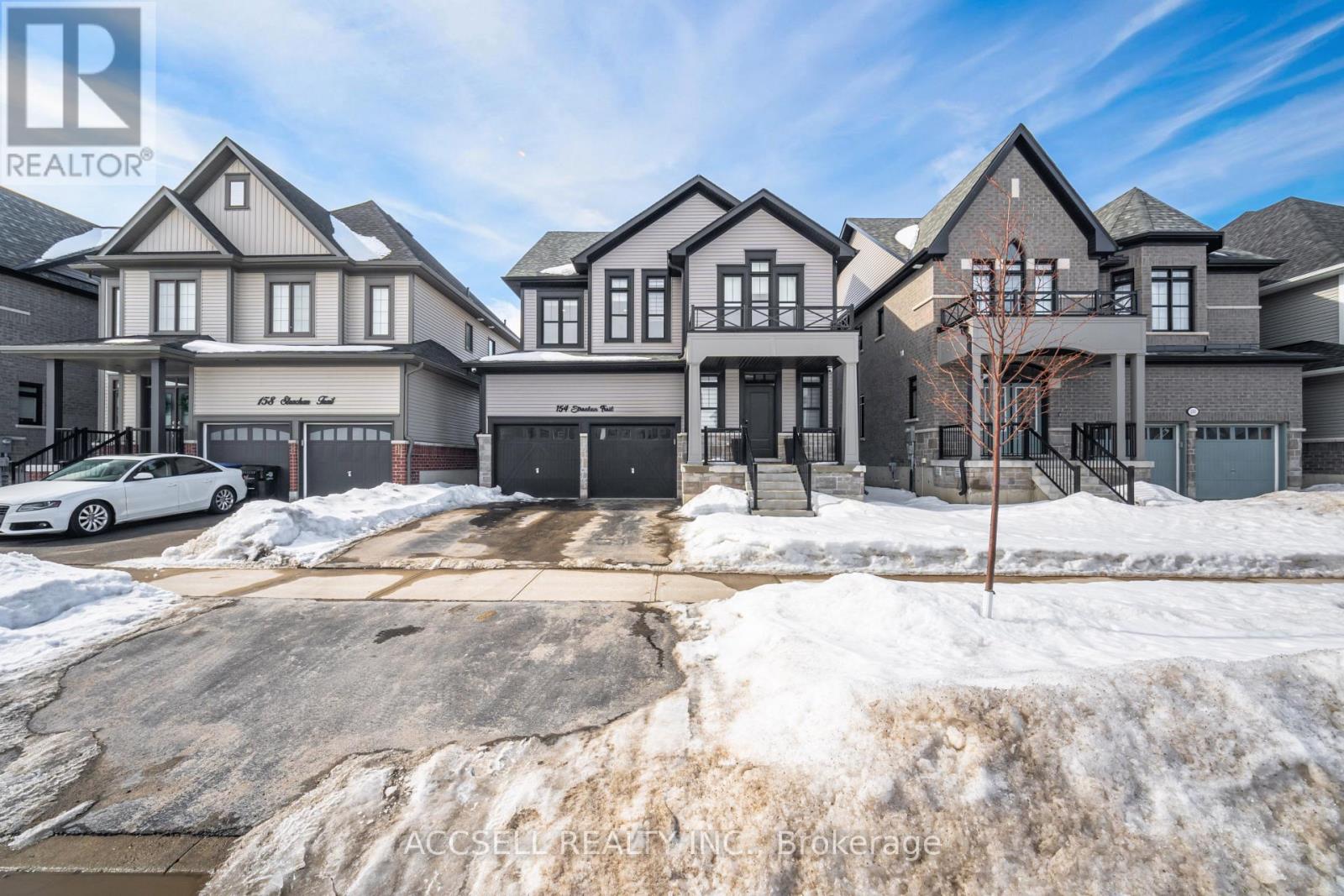 154 Strachan Trail, New Tecumseth, Ontario  L0G 1A0 - Photo 3 - N12838354