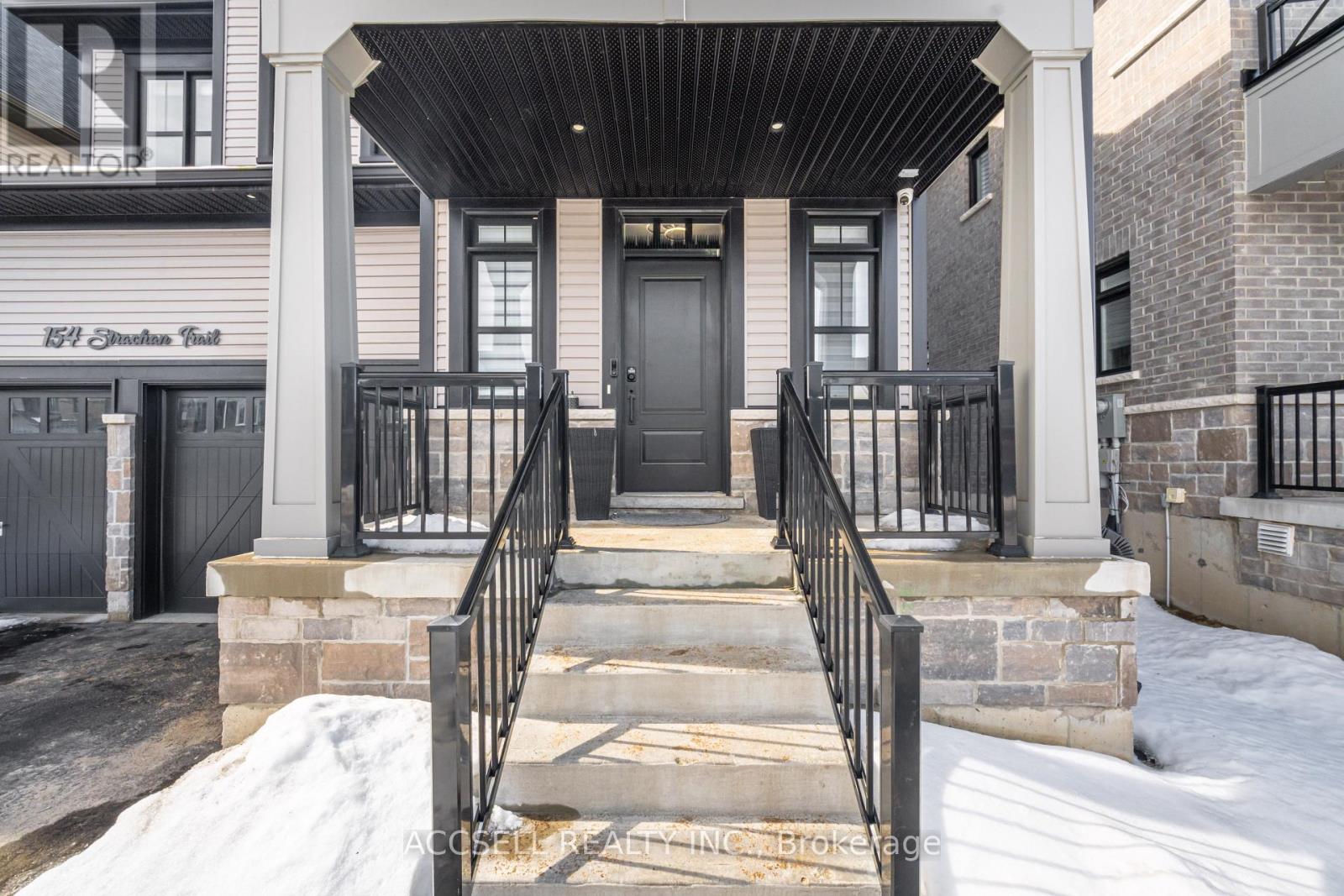 154 Strachan Trail, New Tecumseth, Ontario  L0G 1A0 - Photo 6 - N12838354