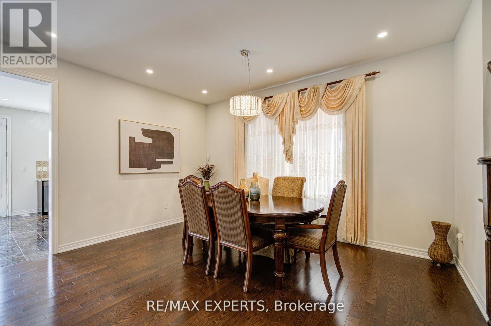 277 Chatfield Drive S, Vaughan, Ontario  L4H 3R8 - Photo 14 - N12838394