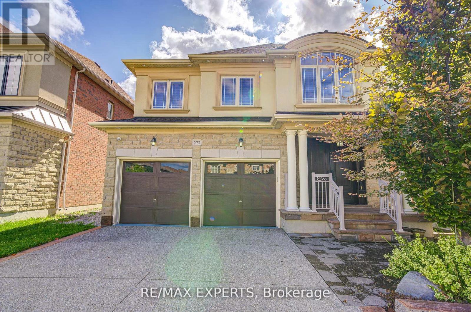 277 Chatfield Drive S, Vaughan, Ontario  L4H 3R8 - Photo 2 - N12838394