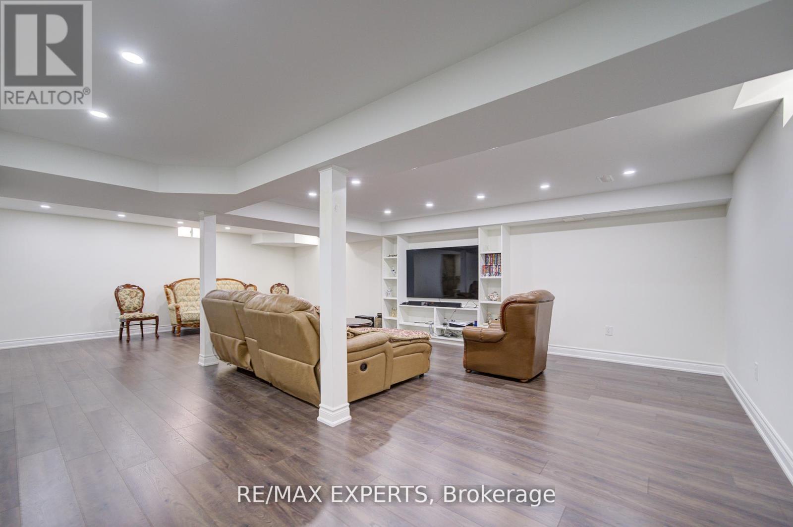 277 Chatfield Drive S, Vaughan, Ontario  L4H 3R8 - Photo 43 - N12838394