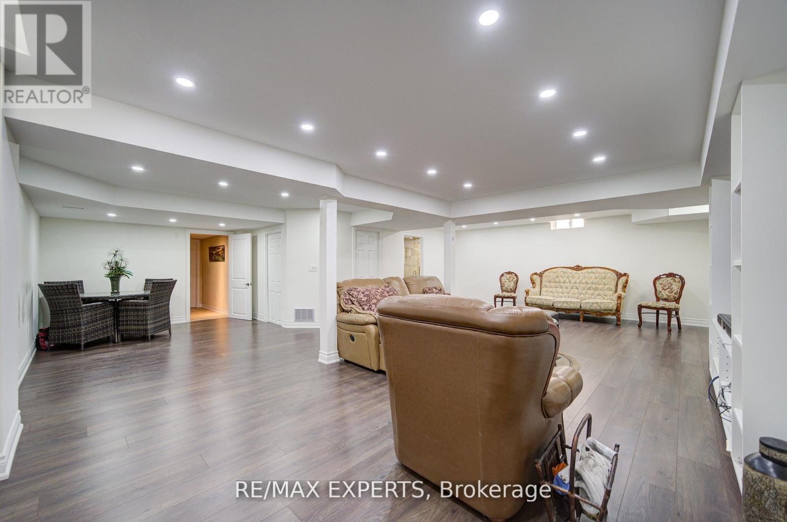 277 Chatfield Drive S, Vaughan, Ontario  L4H 3R8 - Photo 44 - N12838394