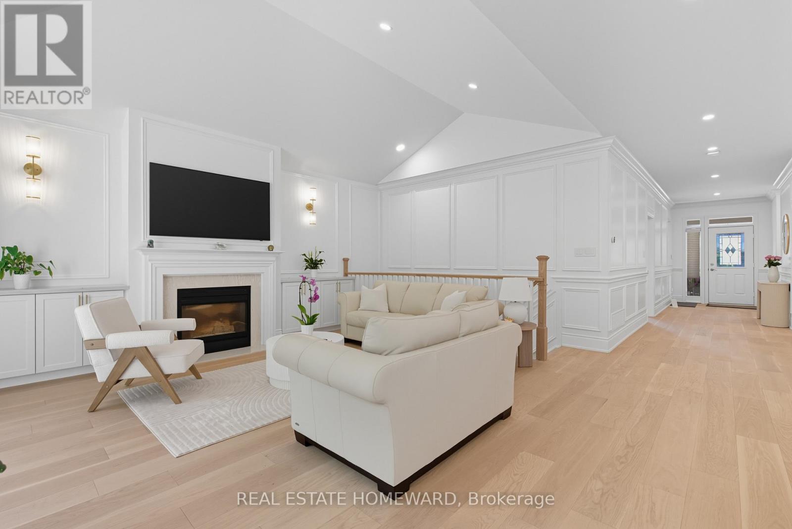 11 Loon Harbour Way, Markham, Ontario  L6E 1B4 - Photo 16 - N12838416