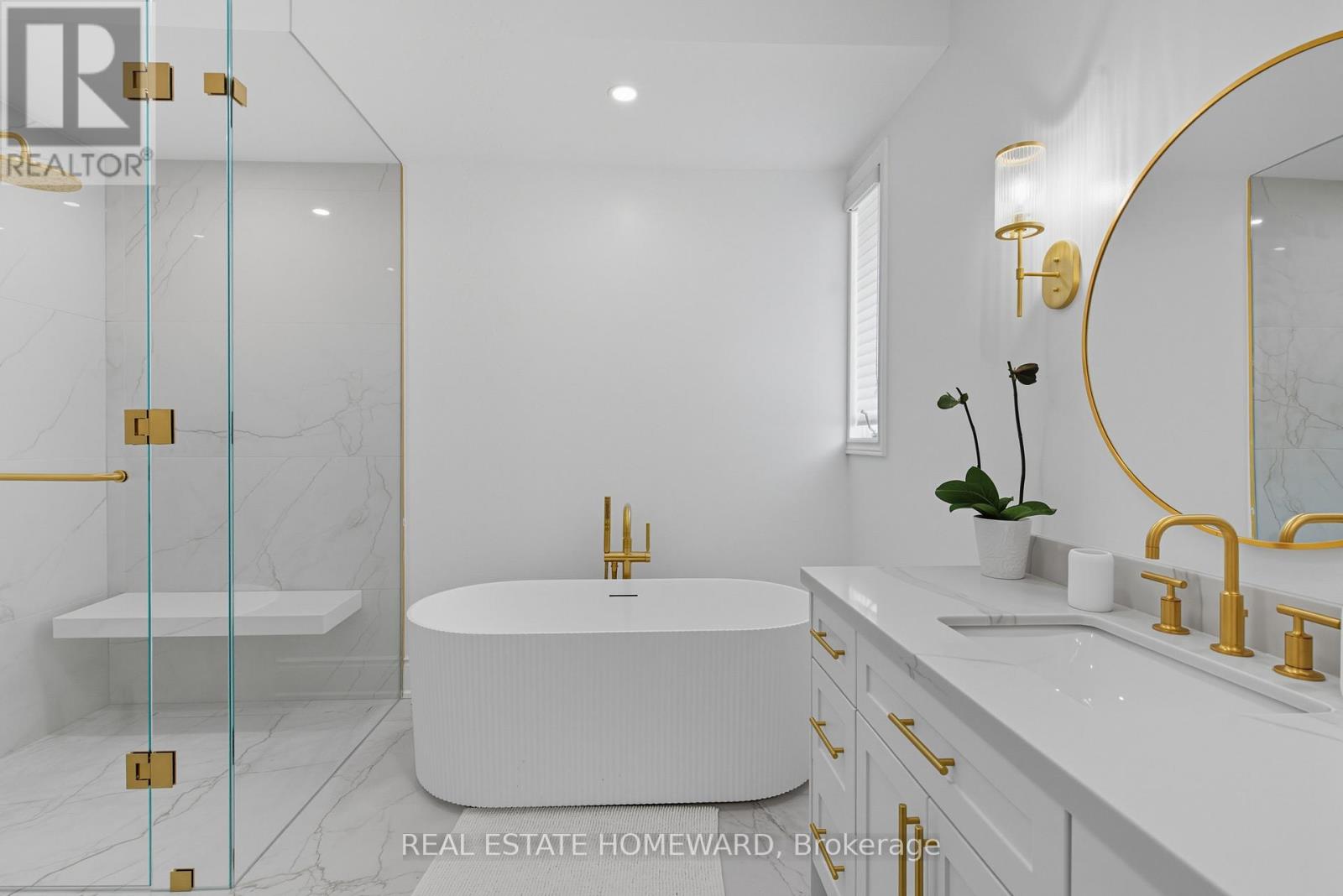 11 Loon Harbour Way, Markham, Ontario  L6E 1B4 - Photo 21 - N12838416