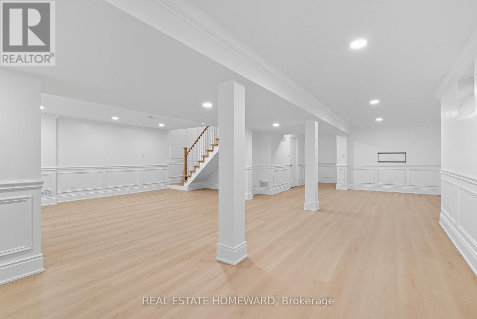 11 Loon Harbour Way, Markham, Ontario  L6E 1B4 - Photo 28 - N12838416