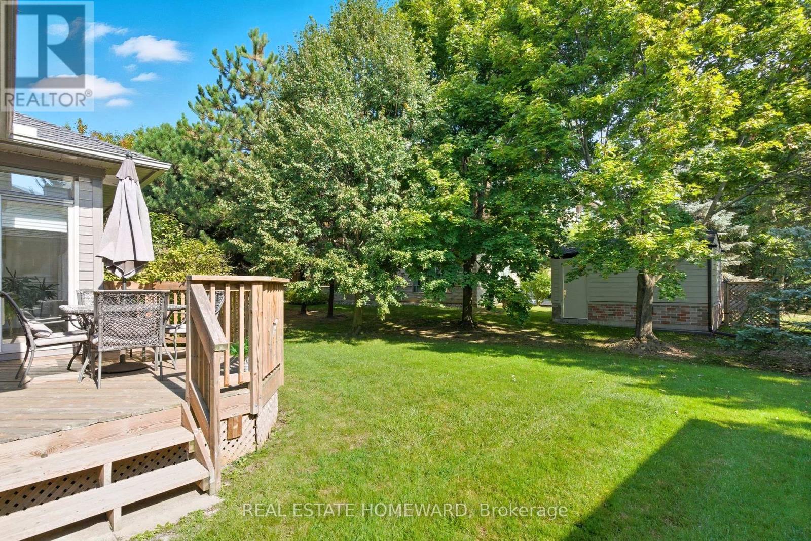 11 Loon Harbour Way, Markham, Ontario  L6E 1B4 - Photo 35 - N12838416