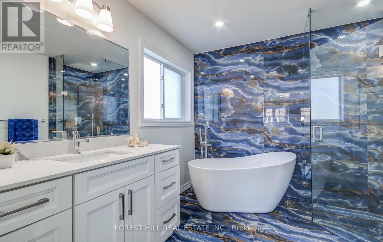 2 Bamburg Street, Georgina, Ontario  L0E 1R0 - Photo 23 - N12838418