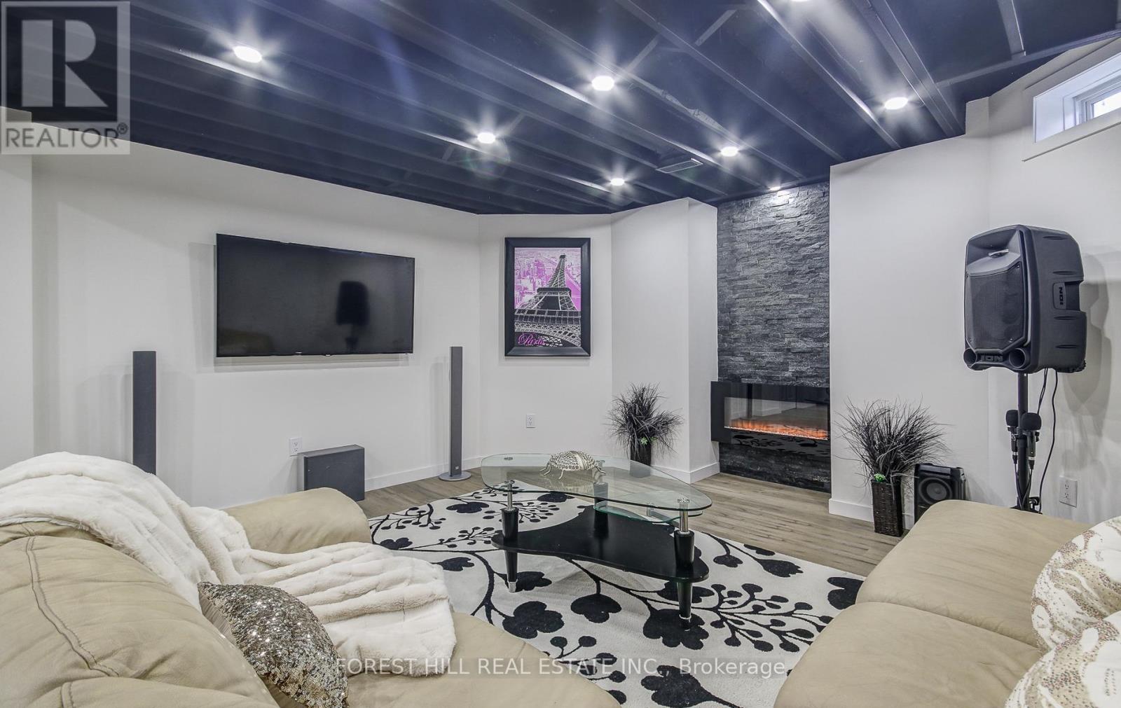 2 Bamburg Street, Georgina, Ontario  L0E 1R0 - Photo 32 - N12838418