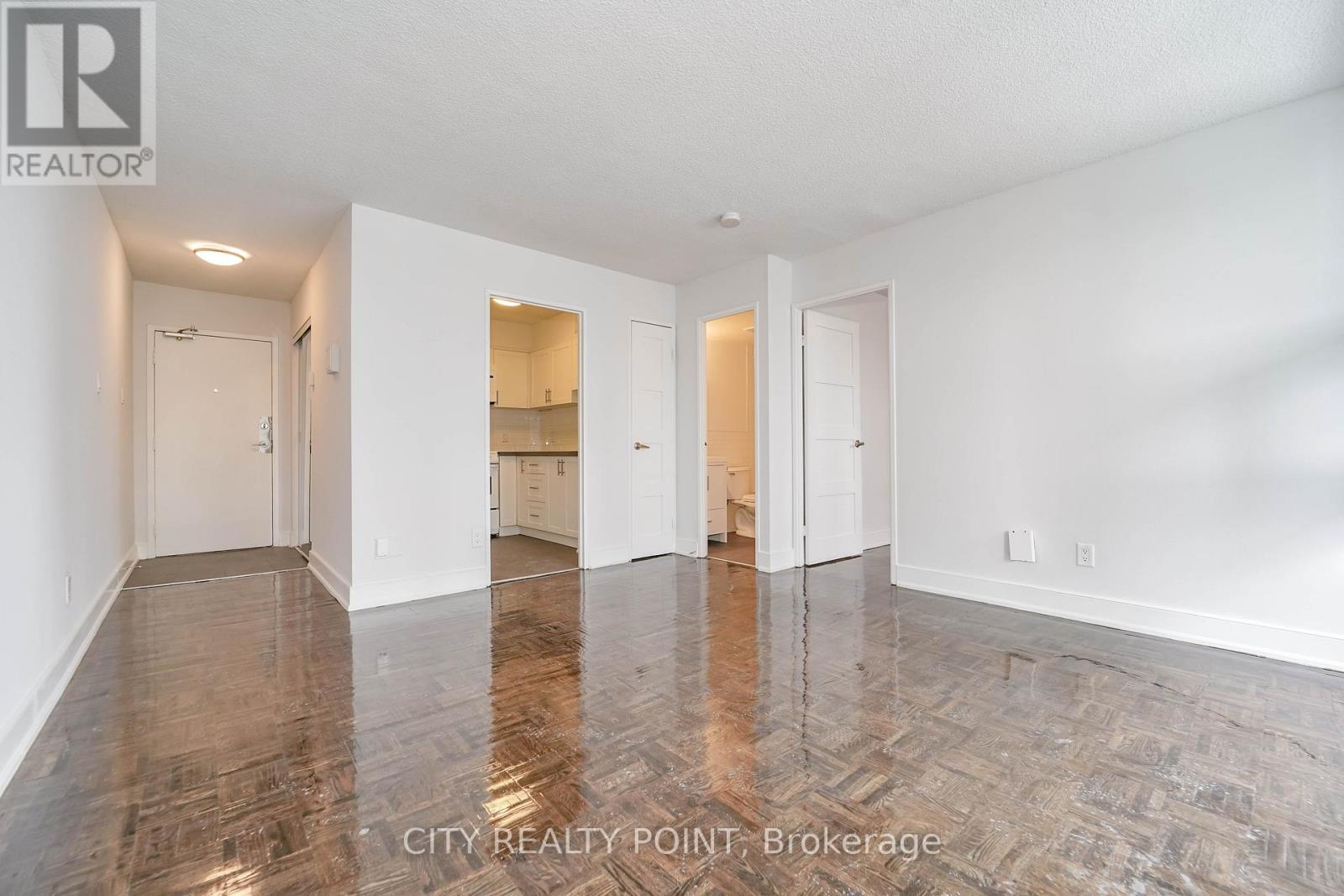 2412 - 33 Isabella Street, Toronto, Ontario  M4Y 2P7 - Photo 2 - C12743564