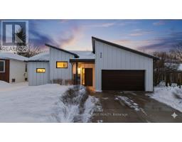 236 COX MILL ROAD, Barrie, Ontario