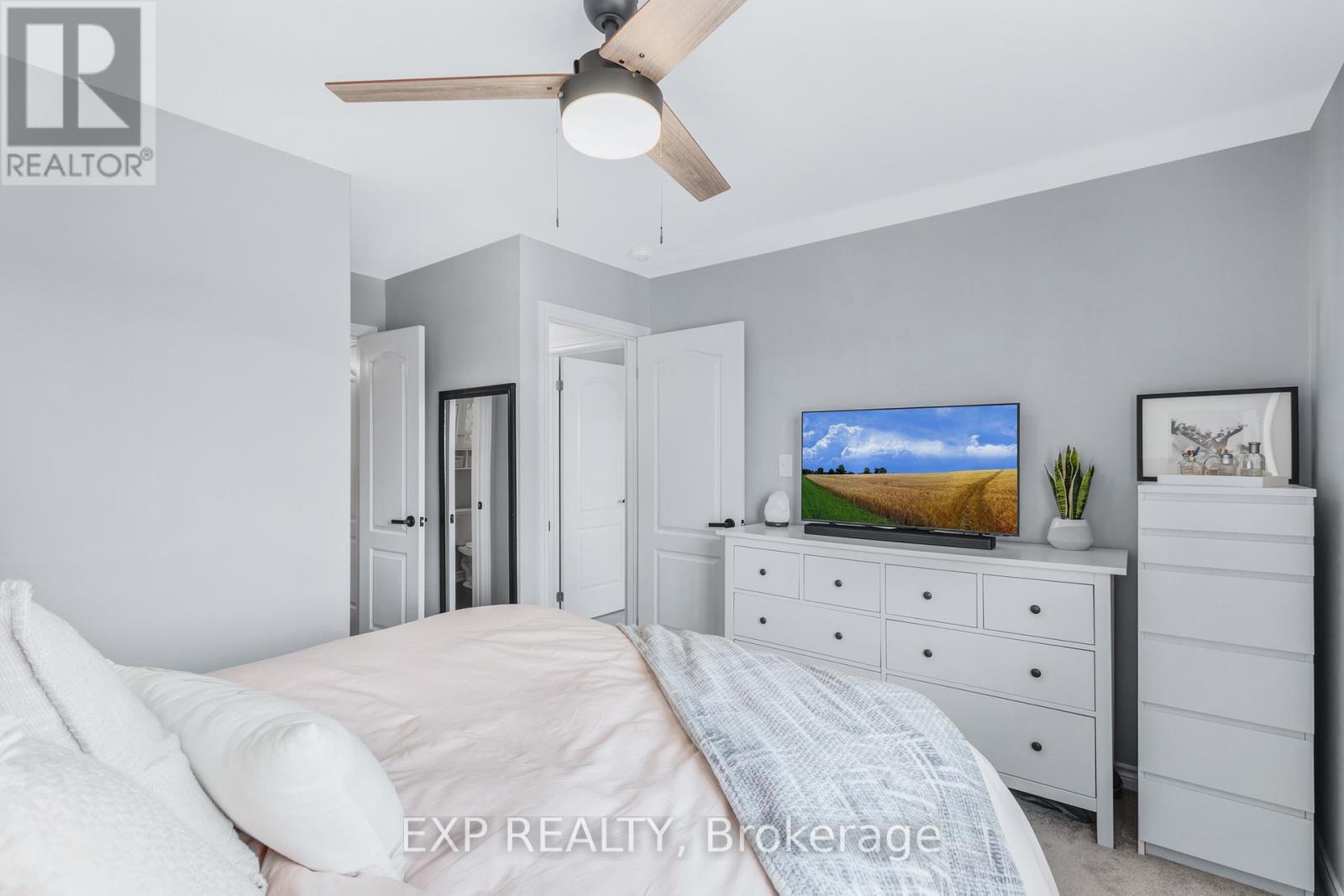 11 Kodiak Terrace, Barrie, Ontario  L9J 0J4 - Photo 19 - S12838452