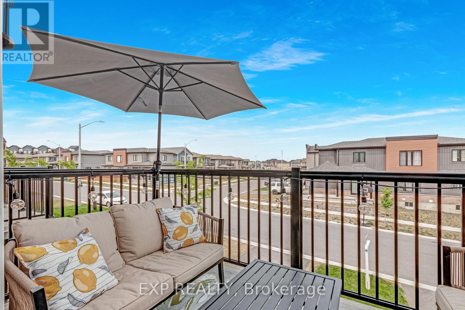 11 Kodiak Terrace, Barrie, Ontario  L9J 0J4 - Photo 24 - S12838452