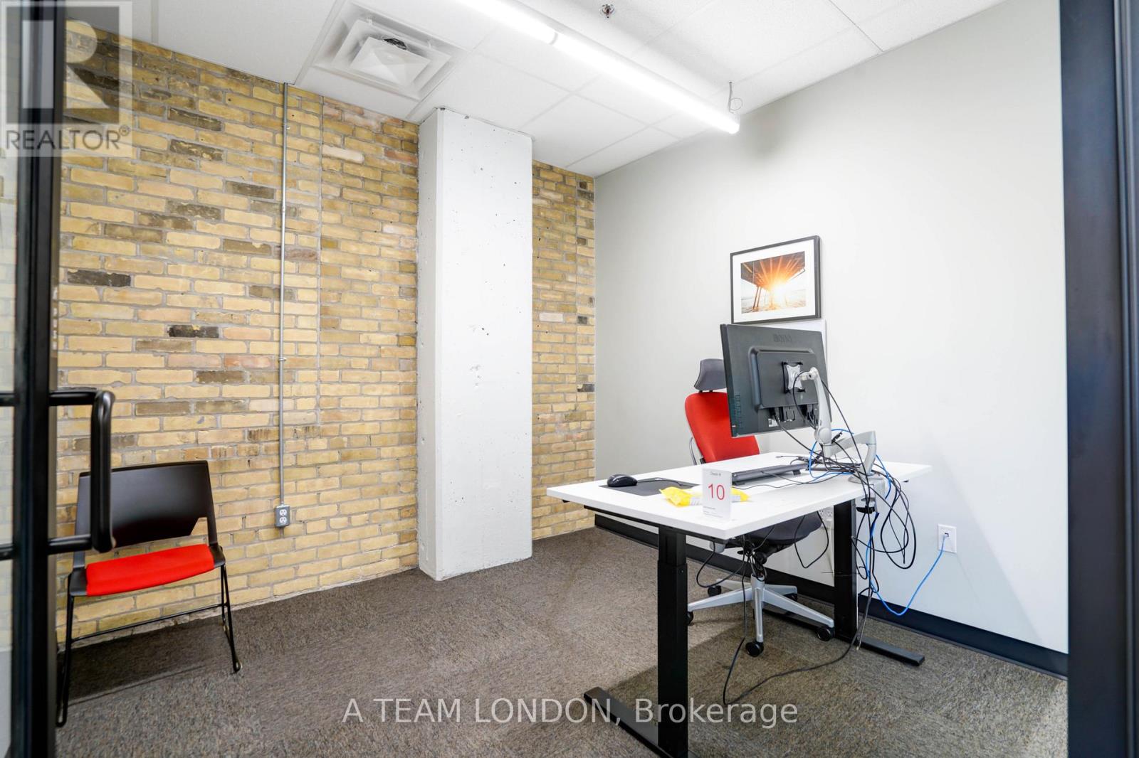 300 Wellington Street, London East, Ontario  N6B 2L5 - Photo 9 - X11889793