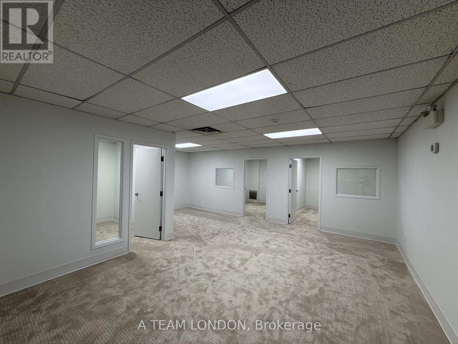 A - 743 Wellington Road, London South, Ontario  N6C 4R5 - Photo 22 - X12022486