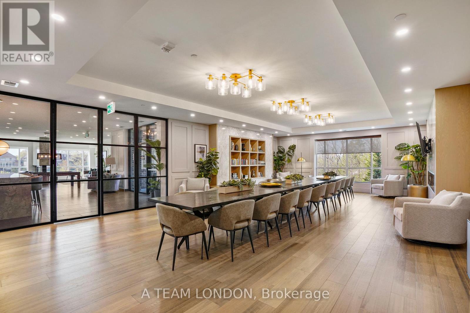 Photo 36 of 43 for 102 - 460 Callaway Road