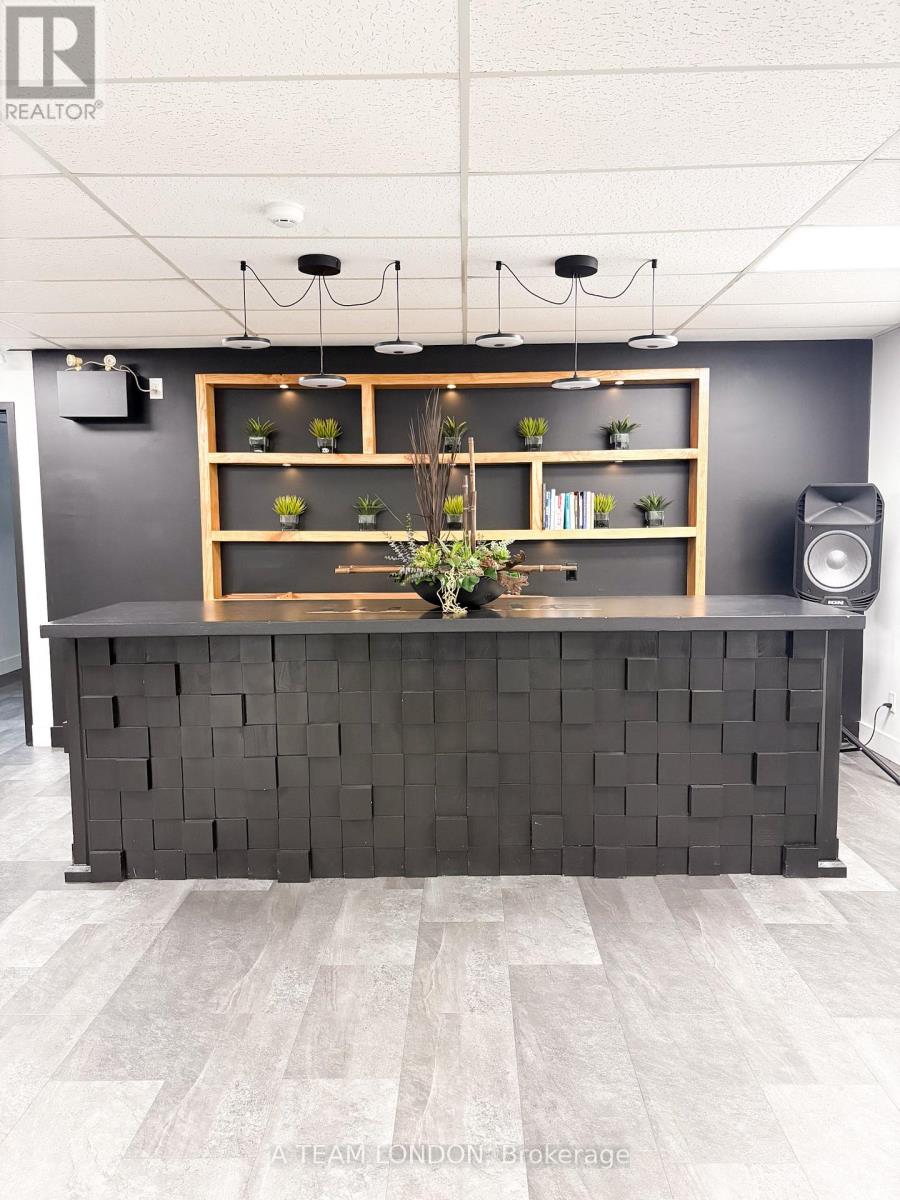 1540 North Routledge Park, London North, Ontario  N6H 5L6 - Photo 23 - X12518690