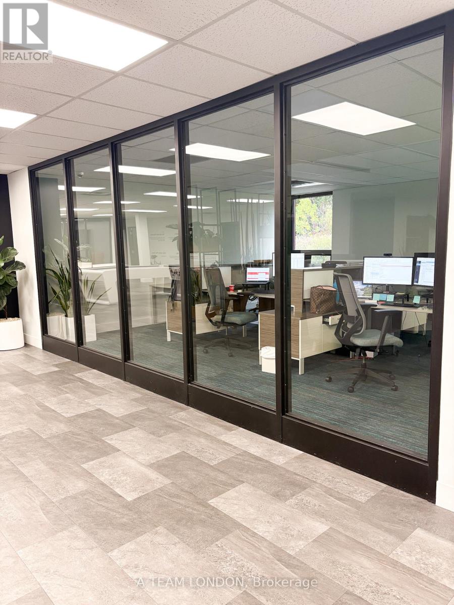 1540 North Routledge Park, London North, Ontario  N6H 5L6 - Photo 19 - X12518690