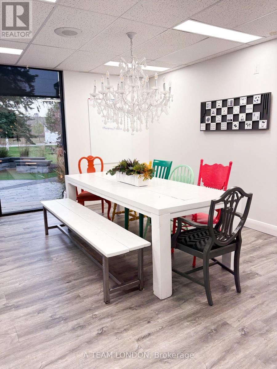 1540 North Routledge Park, London North, Ontario  N6H 5L6 - Photo 24 - X12518690