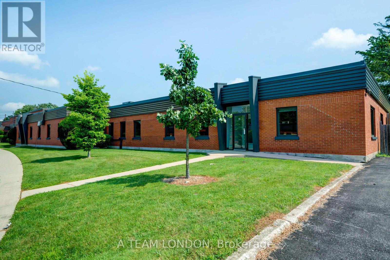 340 SASKATOON STREET, London East, Ontario