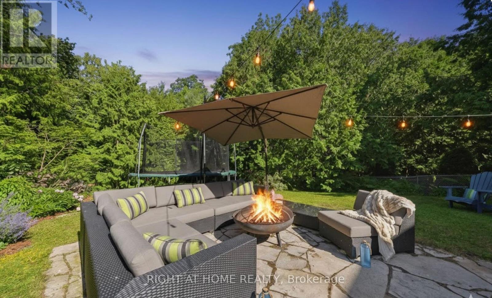 7 Banbury Court, Aurora, Ontario  L4G 3M8 - Photo 36 - N12837960