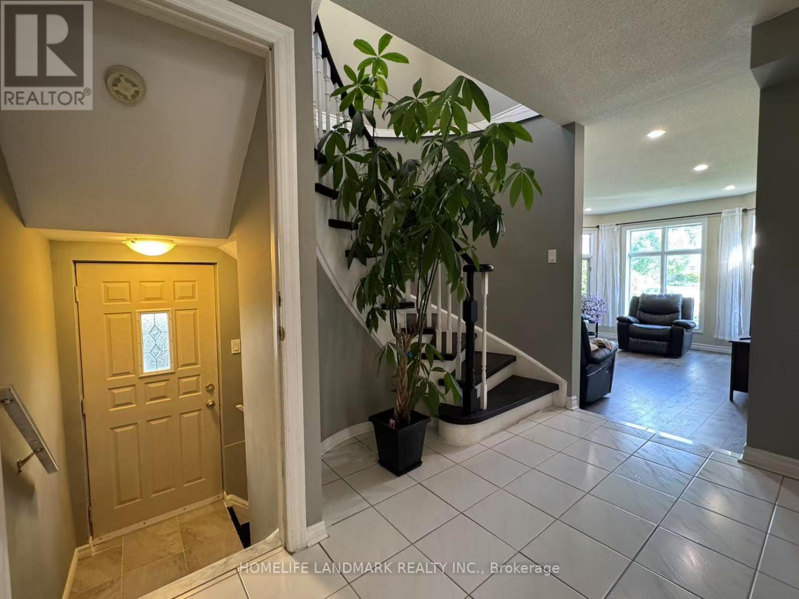 492 Traviss Drive, Newmarket, Ontario  L3Y 7K5 - Photo 22 - N12838208