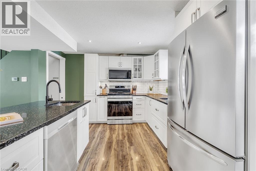 208 Linden Drive, Cambridge, Ontario  N3H 4Y2 - Photo 10 - 40807625