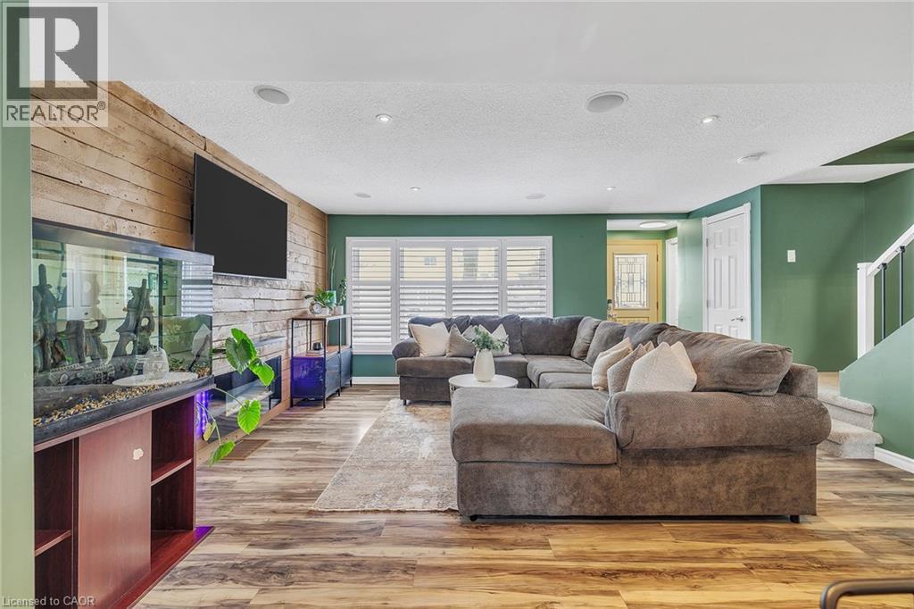 208 Linden Drive, Cambridge, Ontario  N3H 4Y2 - Photo 4 - 40807625