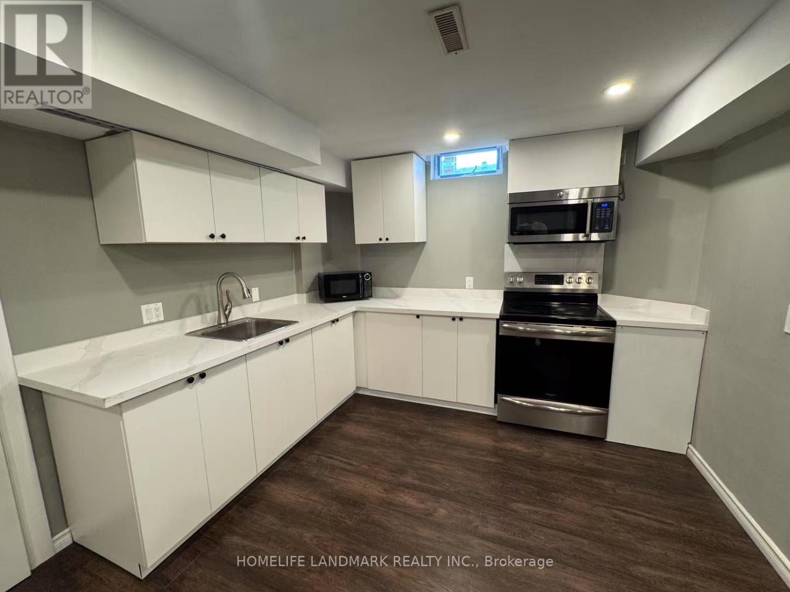 492 Traviss Drive, Newmarket, Ontario  L3Y 7K5 - Photo 27 - N12838208