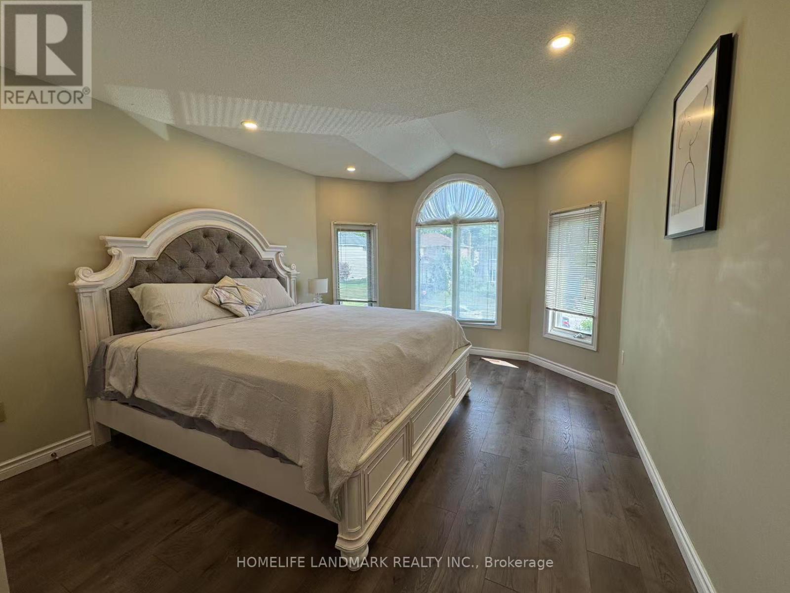 492 Traviss Drive, Newmarket, Ontario  L3Y 7K5 - Photo 18 - N12838208