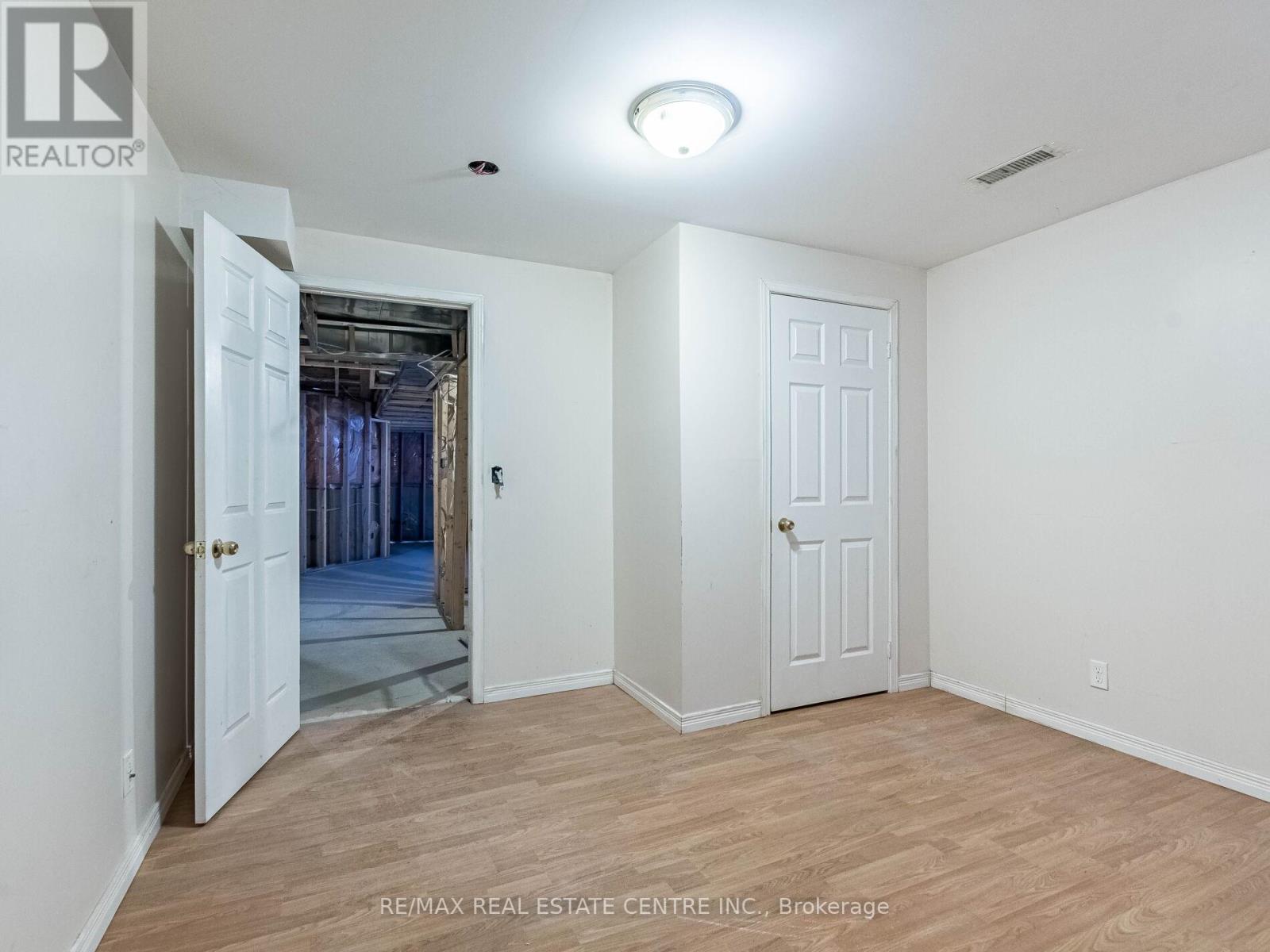 85 El Camino Way, Brampton, Ontario  L7A 3C4 - Photo 19 - W12836576