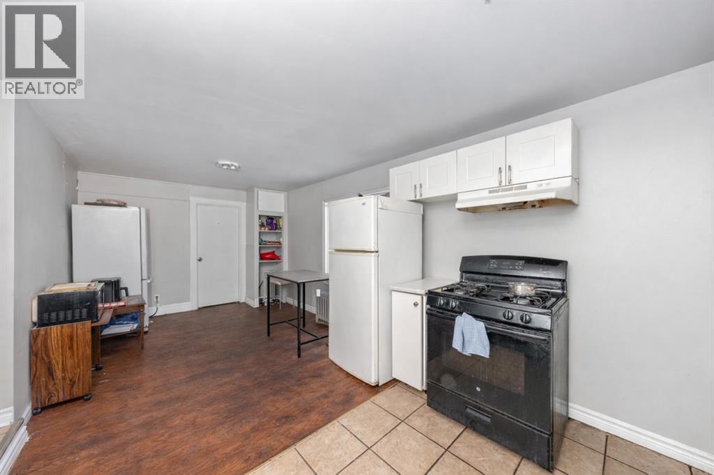 150 College Avenue North, Sarnia, Ontario  N7T 6B3 - Photo 5 - 26003639