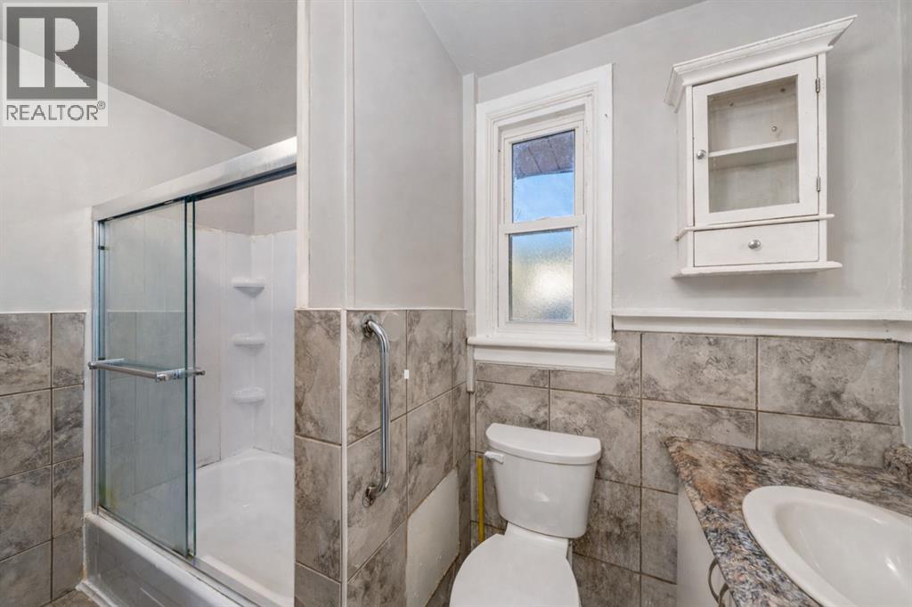 150 College Avenue North, Sarnia, Ontario  N7T 6B3 - Photo 18 - 26003638