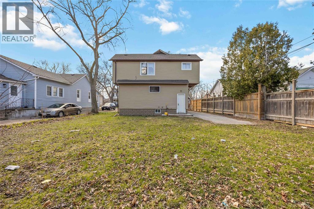 150 College Avenue North, Sarnia, Ontario  N7T 6B3 - Photo 19 - 26003638