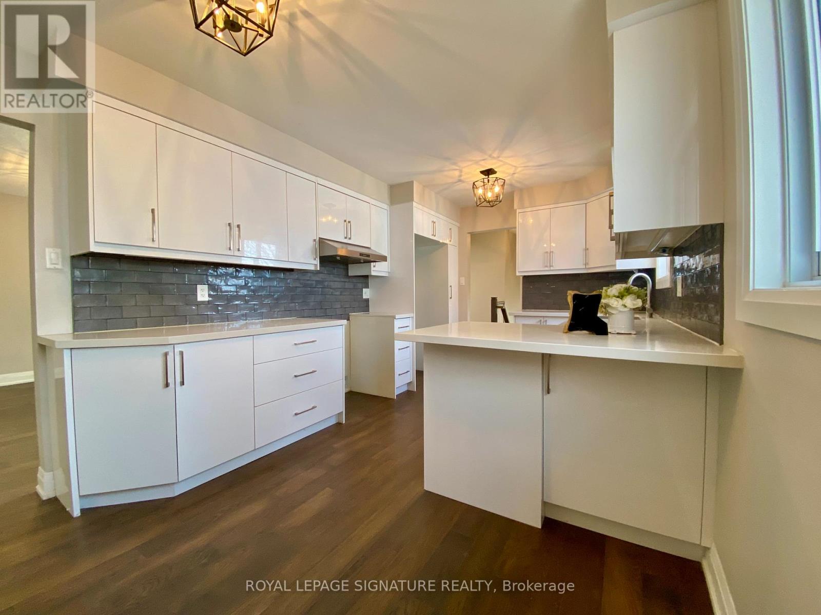 4194 Tea Garden Circle, Mississauga, Ontario  L5B 2W8 - Photo 14 - W12838112