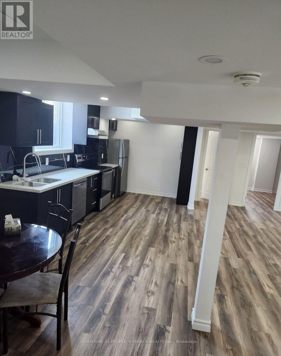 4 Goodsway Trail, Brampton, Ontario  L7A 4A3 - Photo 4 - W12838172