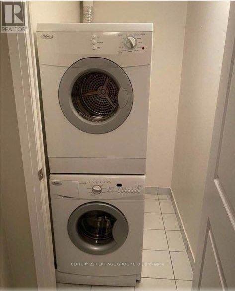 416 - 1070 Sheppard Avenue W, Toronto, Ontario M3J 0G8 - Photo 8 - W12838228