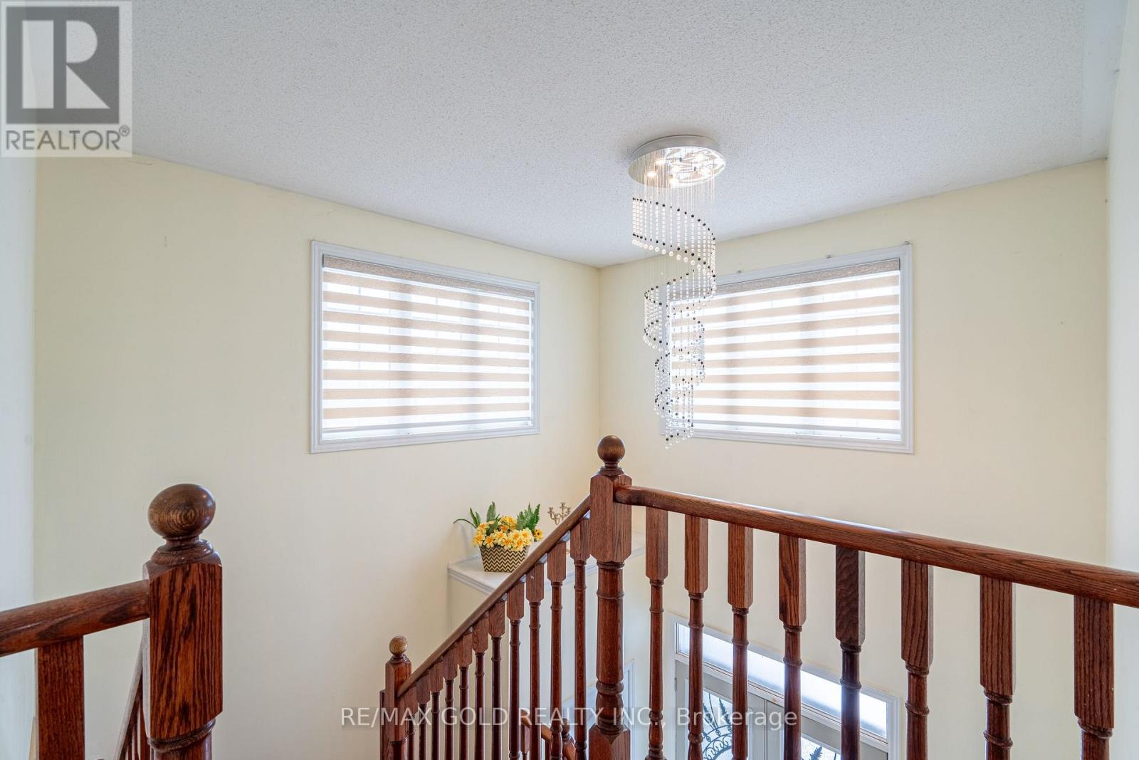 311 Father Tobin Road, Brampton, Ontario  L6R 0P4 - Photo 18 - W12838254