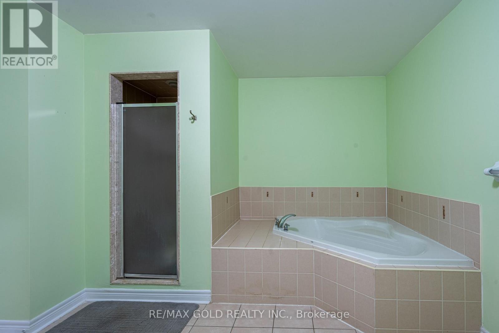 311 Father Tobin Road, Brampton, Ontario  L6R 0P4 - Photo 23 - W12838254