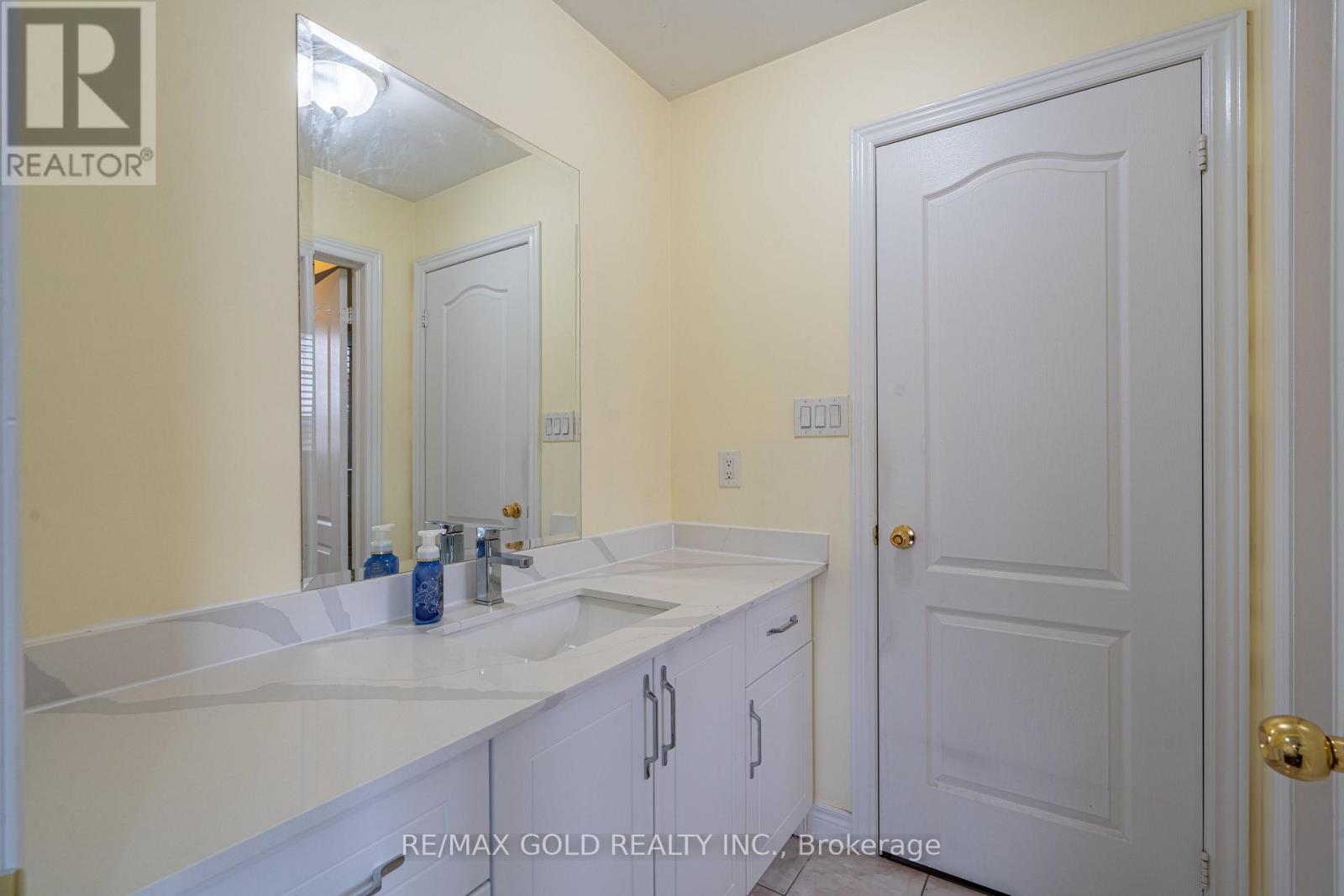 311 Father Tobin Road, Brampton, Ontario  L6R 0P4 - Photo 32 - W12838254