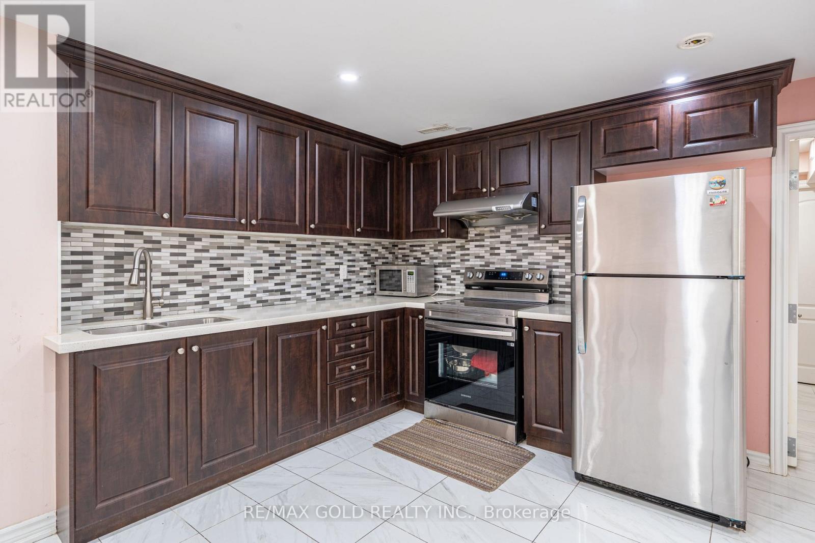 311 Father Tobin Road, Brampton, Ontario  L6R 0P4 - Photo 37 - W12838254