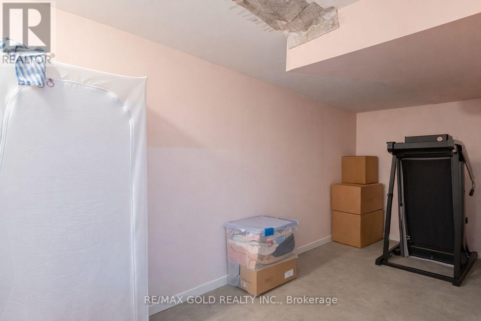 311 Father Tobin Road, Brampton, Ontario  L6R 0P4 - Photo 44 - W12838254