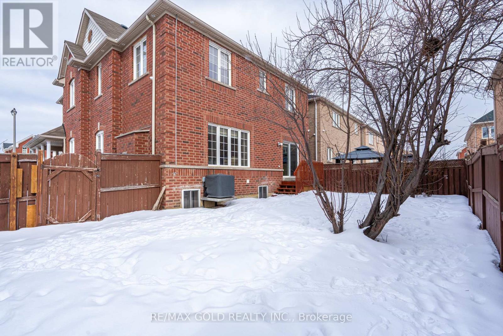 311 Father Tobin Road, Brampton, Ontario  L6R 0P4 - Photo 46 - W12838254