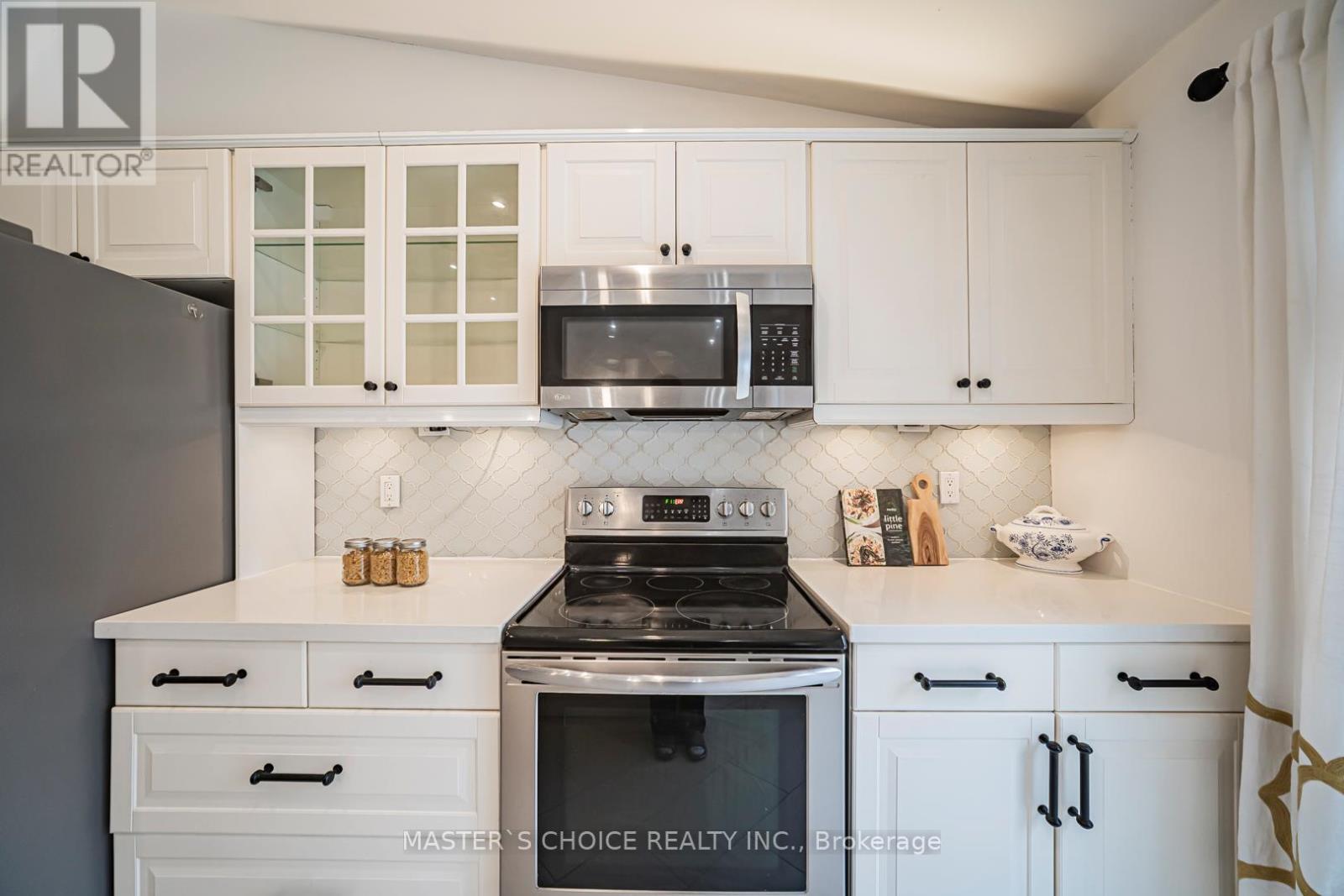 3294 Rhonda Valley Drive, Mississauga, Ontario  L5A 3E9 - Photo 17 - W12838262