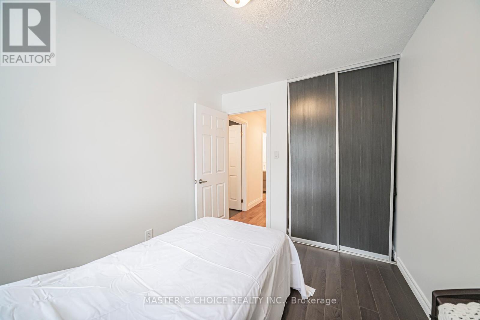 3294 Rhonda Valley Drive, Mississauga, Ontario  L5A 3E9 - Photo 28 - W12838262