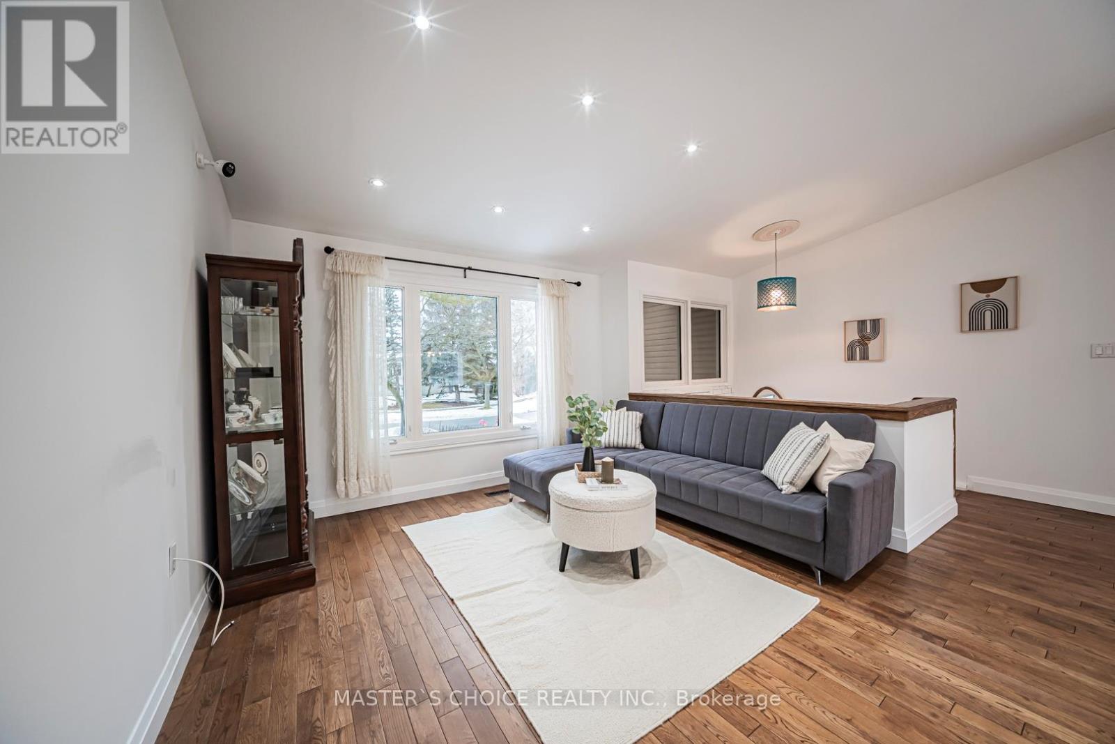 3294 Rhonda Valley Drive, Mississauga, Ontario  L5A 3E9 - Photo 8 - W12838262