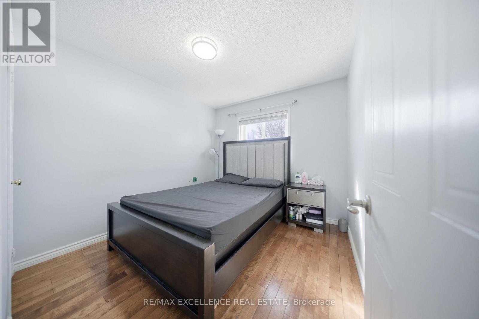 46 Nectarine Crescent, Brampton, Ontario  L6S 5Z1 - Photo 13 - W12838290