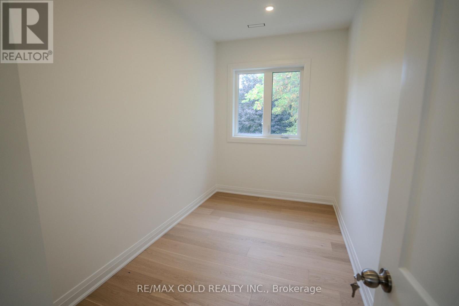 50 Willow Street, Caledon, Ontario  L7E 1C4 - Photo 36 - W12838300